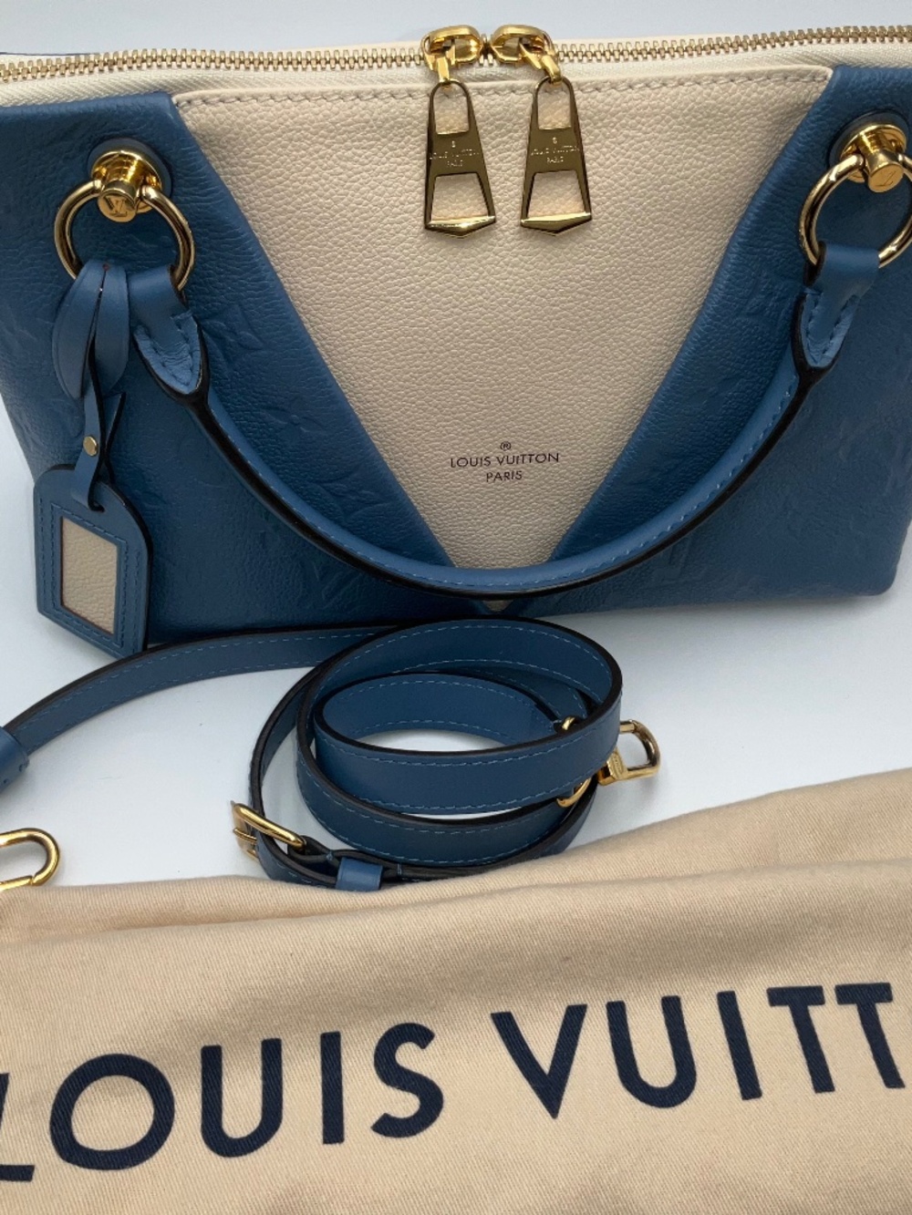 Louis Vuitton V Tote BB Denim Blue&Cream Empreinte Leather. 444419